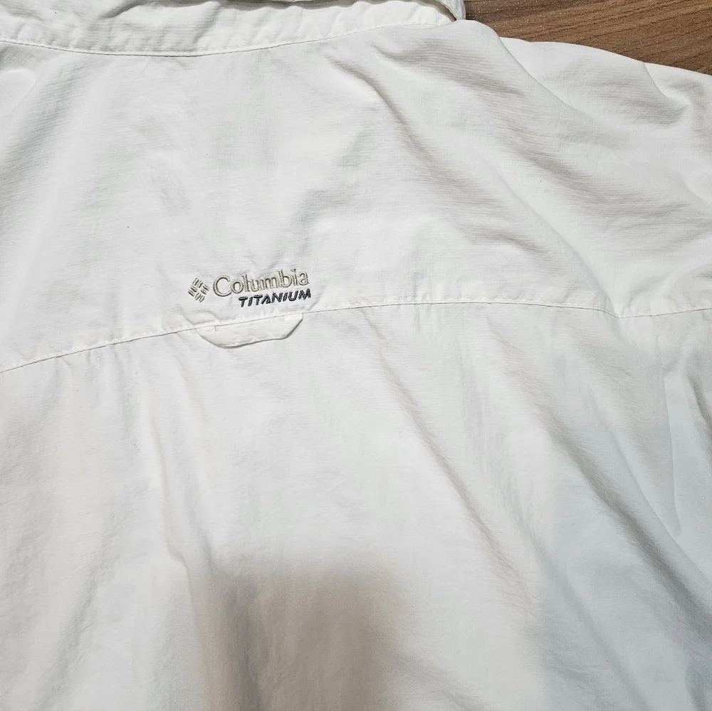 Columbia Titanium White Long Sleeve Outdoor Fishing Hiking Shirt XXL 2XT Nylon - Picture 8 of 8